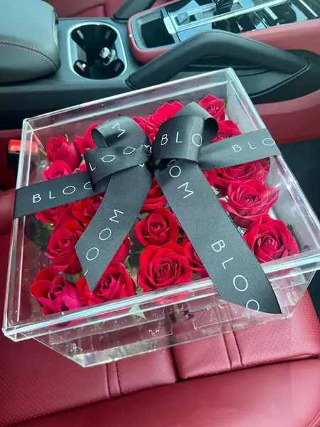 CAIXA ACRILICA 25 ROSAS