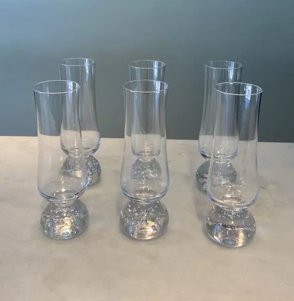 CONJUNTO DE TAÇAS CHAMPAGNE COM BASE ESFERA