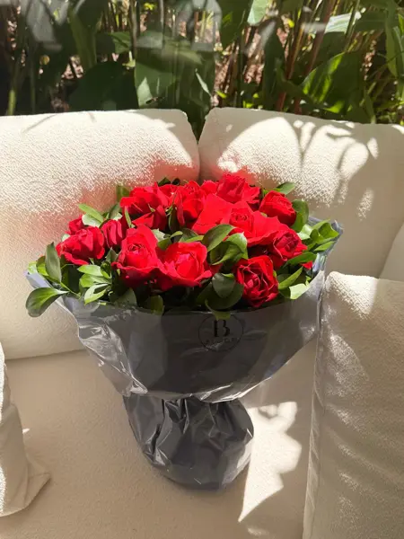 BOUQUET 15 ROSAS